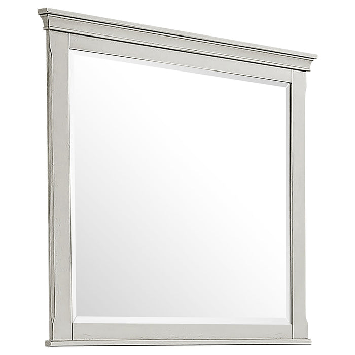 Franco   Bedroom Set Distressed White