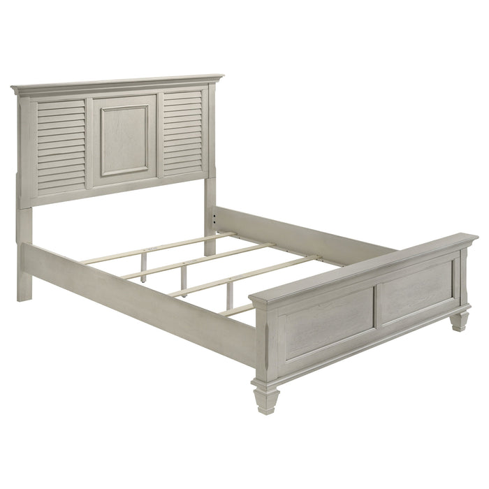 Franco   Bedroom Set Distressed White