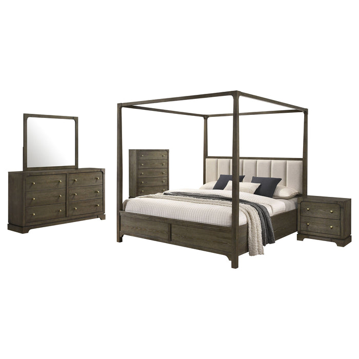 Gran Park  California King Bedroom Set Dark Cocoa