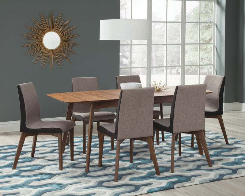 Mesa de comedor Redbridge de nogal natural con hoja extensible de 75 pulgadas