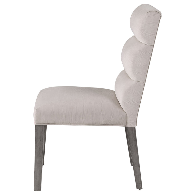 Silla auxiliar de comedor tapizada en terciopelo Carla (Juego de 2)