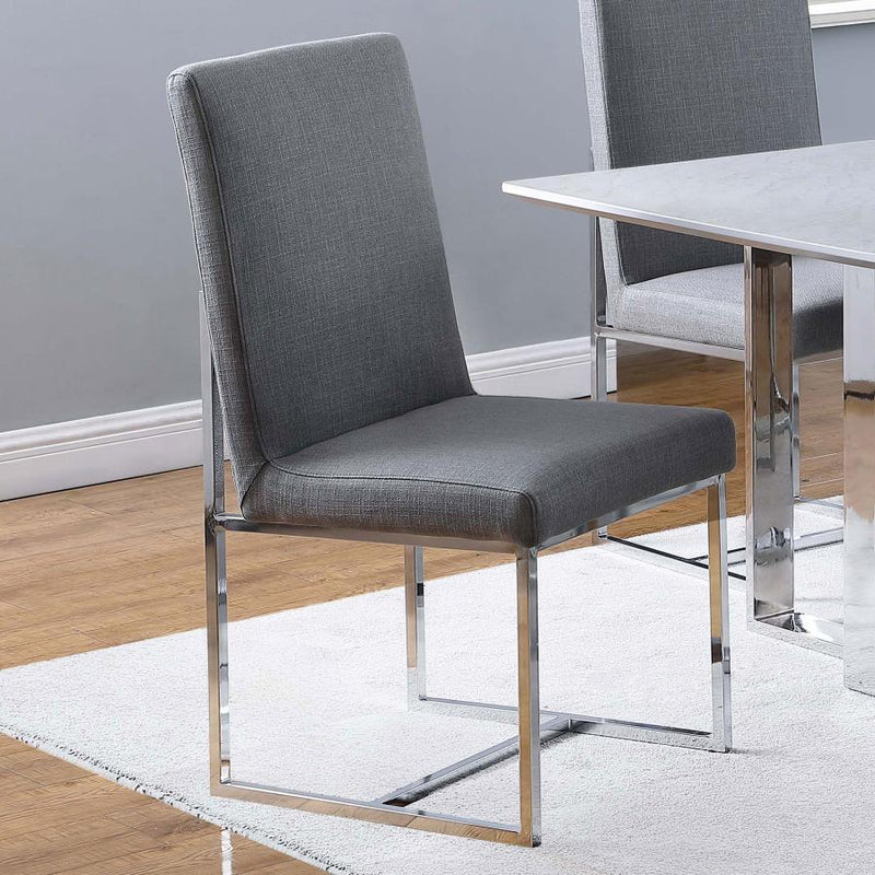 Silla lateral de comedor tapizada Mackinnon gris (juego de 2)