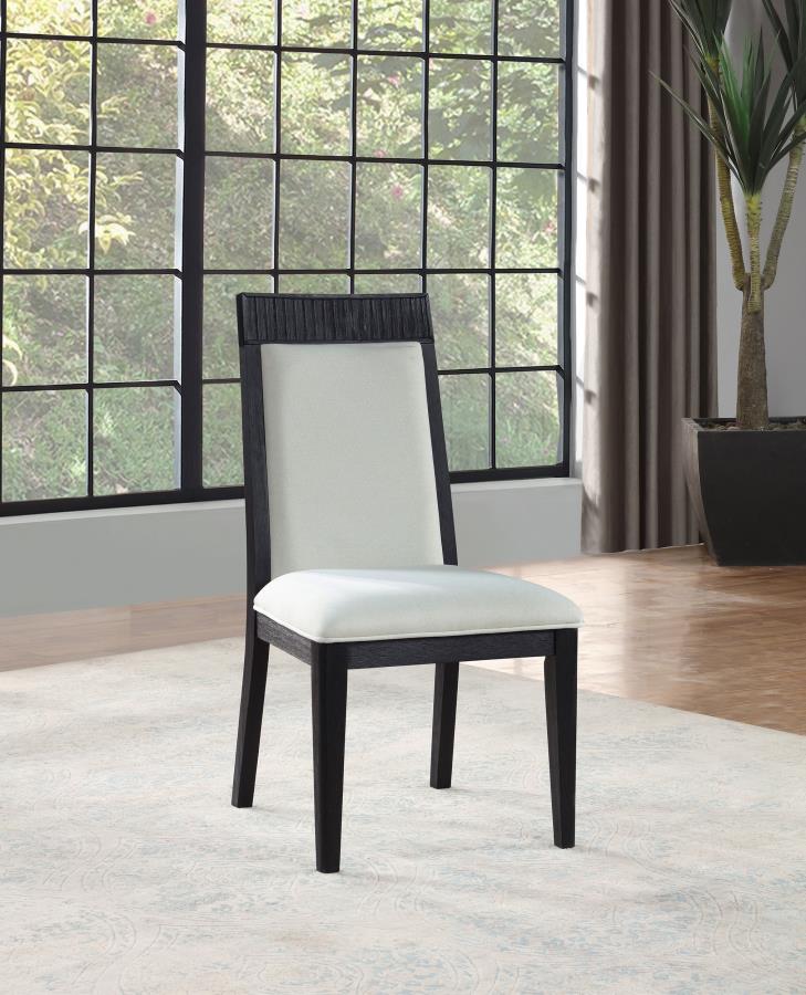 Silla de comedor Brookmead en blanco roto y negro (juego de 2)