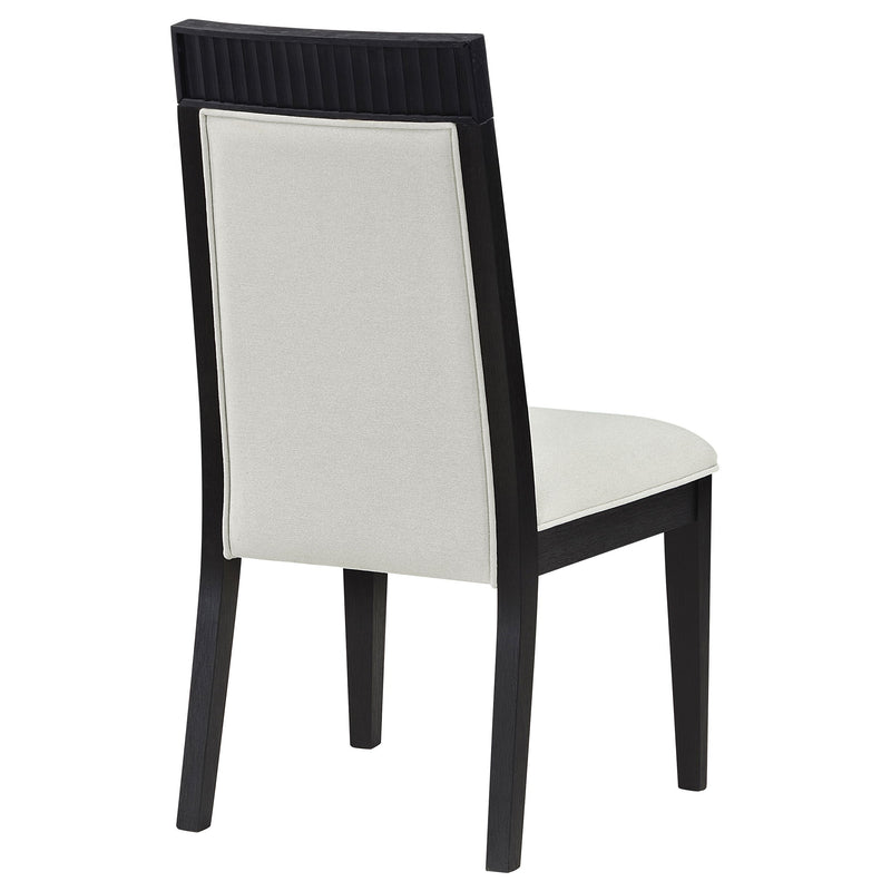 Silla de comedor Brookmead en blanco roto y negro (juego de 2)