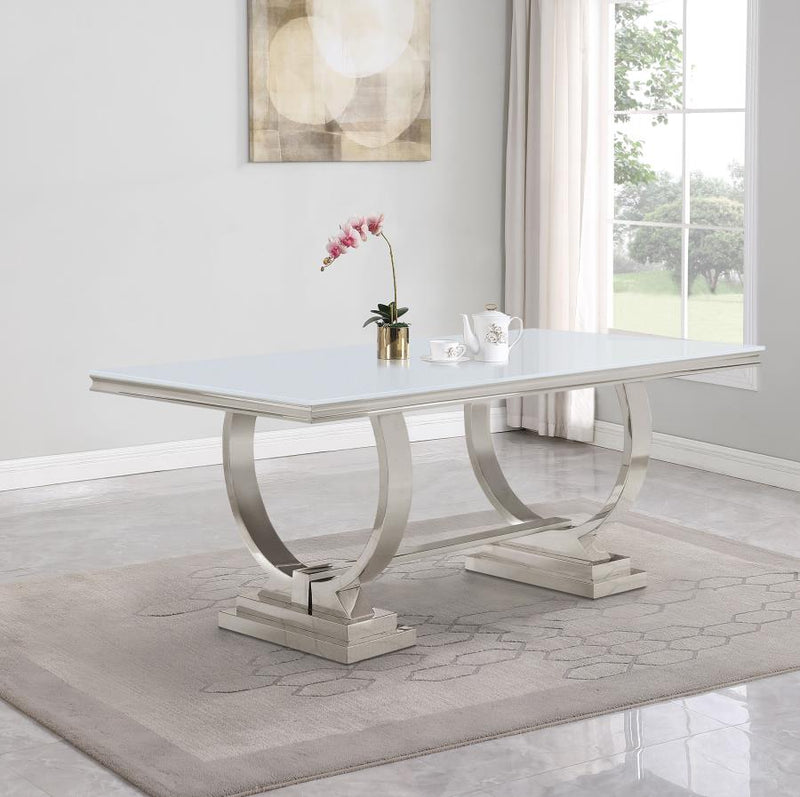 Mesa de comedor Antoine rectangular con superficie de cristal de 95 pulgadas
