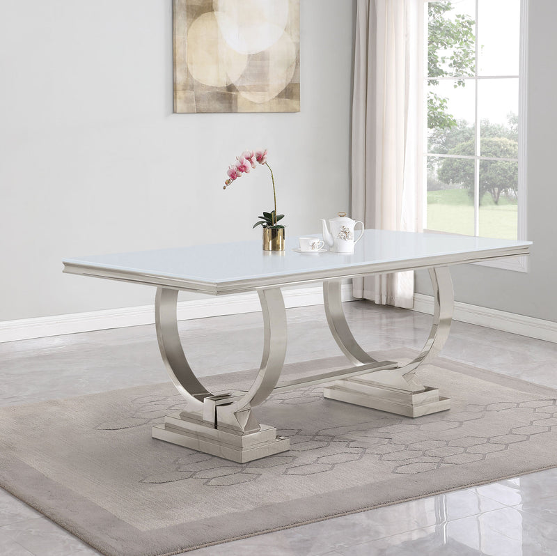 Mesa de comedor Antoine rectangular con superficie de cristal de 95 pulgadas