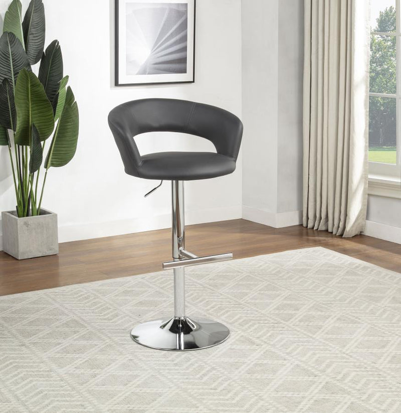 Travia Bar Stools