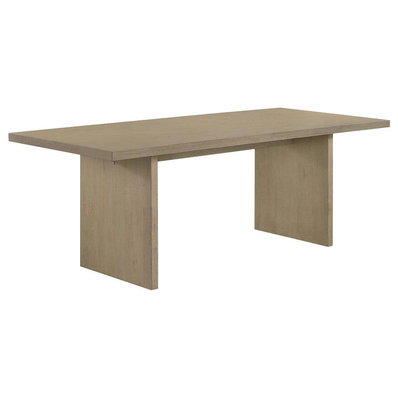 Mesa de comedor rectangular de madera Decker de 82 pulgadas, roble natural