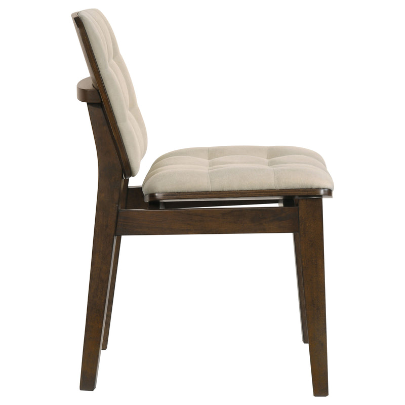 Sillas auxiliares tapizadas en terciopelo Redbridge color crema y roble natural (juego de 2)