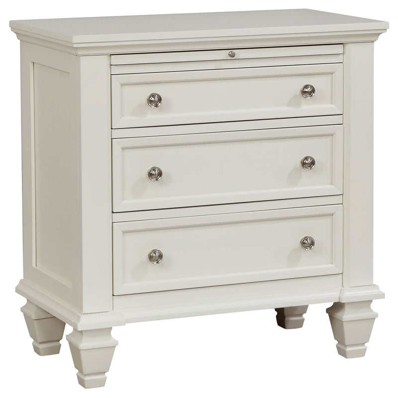 Sandy Beach 3-drawer Nightstand