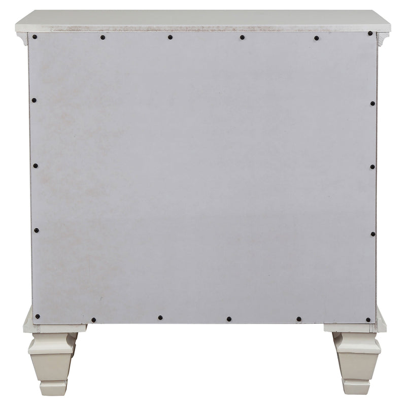 Sandy Beach 3-drawer Nightstand