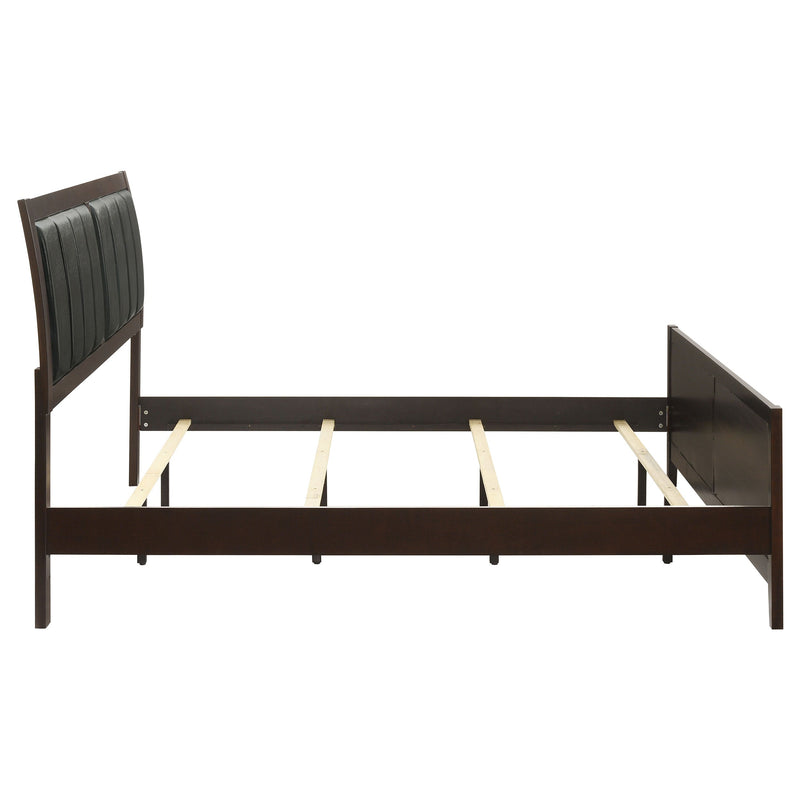 Cama Carlton con paneles de madera (Cappuccino)