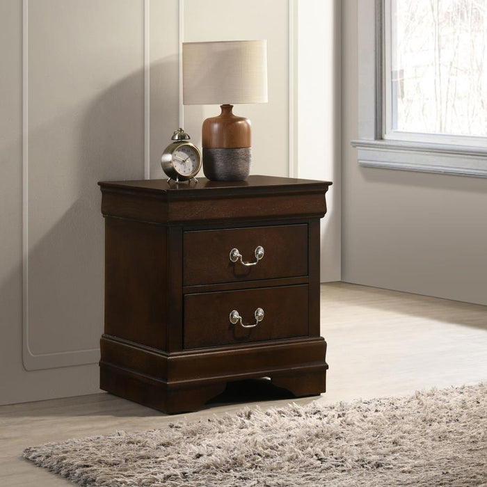 Louis Philippe 2-drawer Nightstand