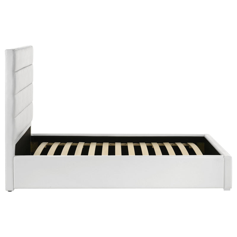 Cama con plataforma tapizada Felicity de 53 pulgadas