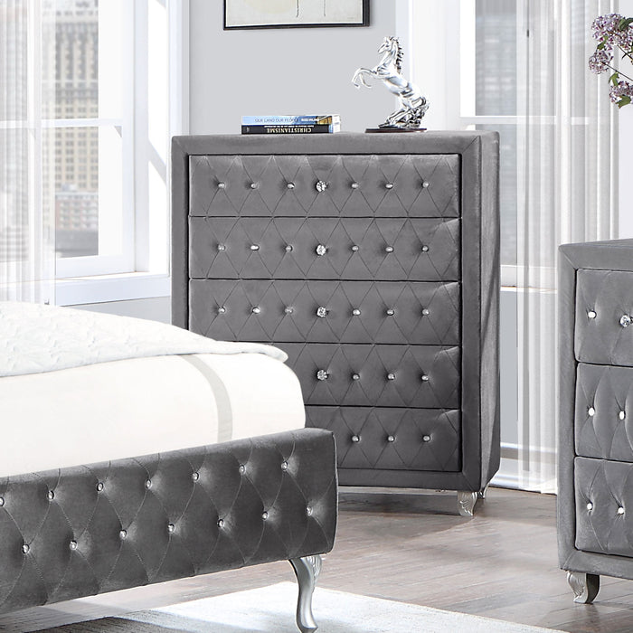 Deanna 5-drawer Rectangular Chest Grey