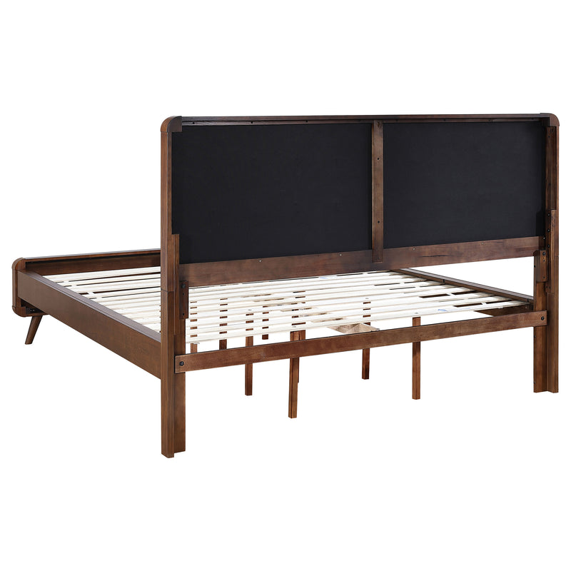 Juego de dormitorio Robyn de nogal oscuro