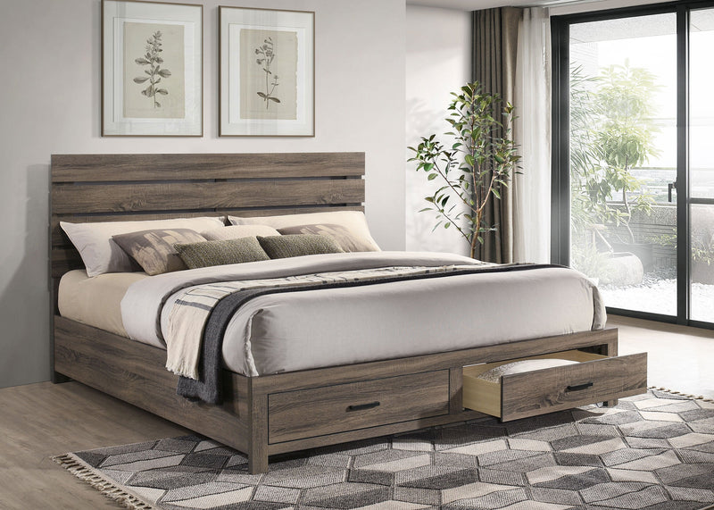 Cama con panel de almacenamiento de madera Brantford