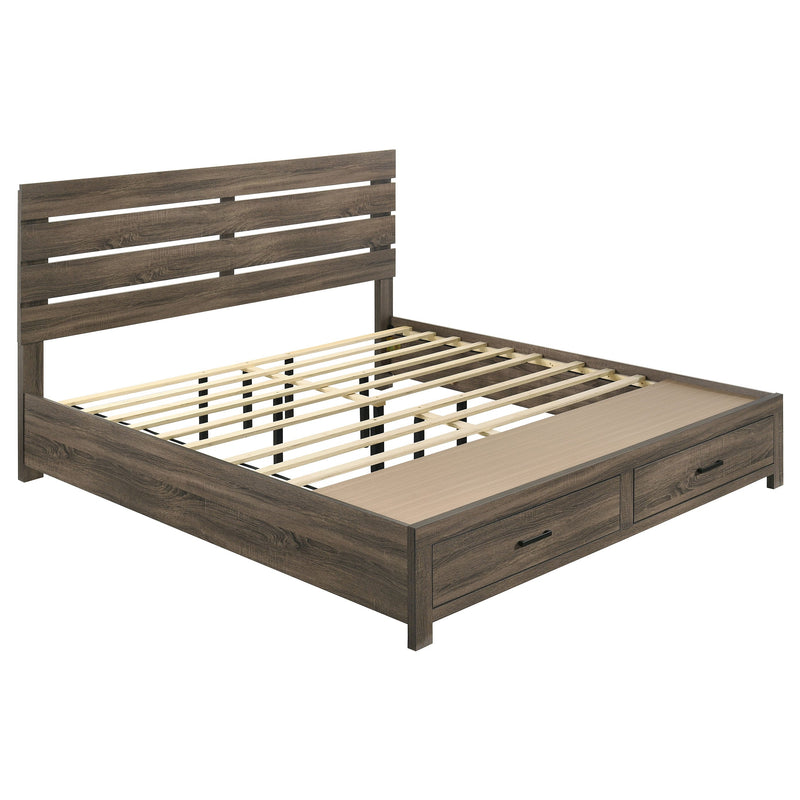 Cama con panel de almacenamiento de madera Brantford