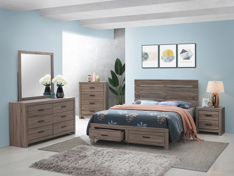Cama con panel de almacenamiento de madera Brantford