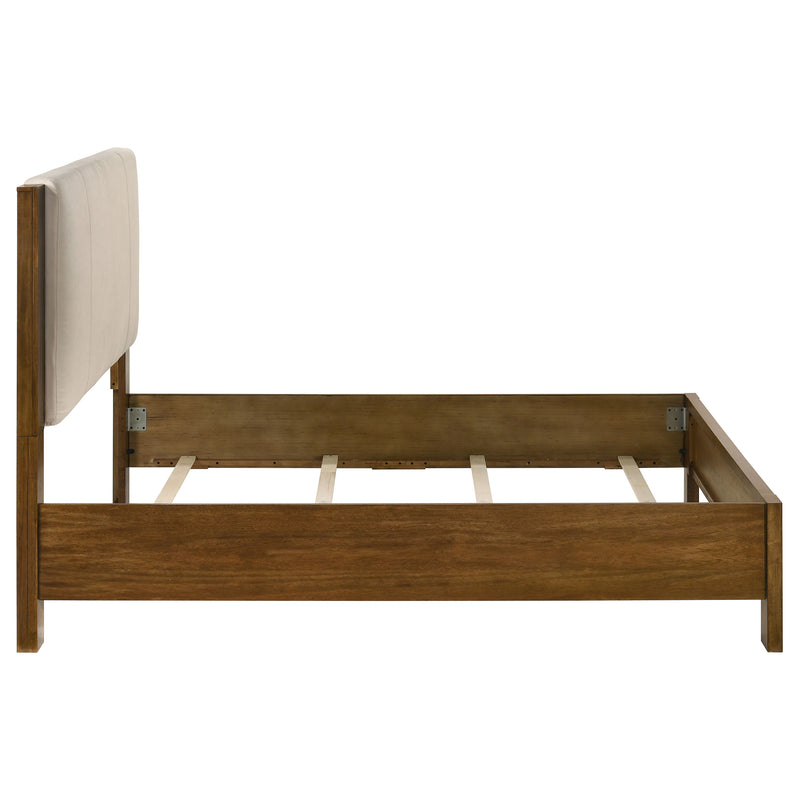Cama Adderley con paneles de madera, crema y marrón cálido