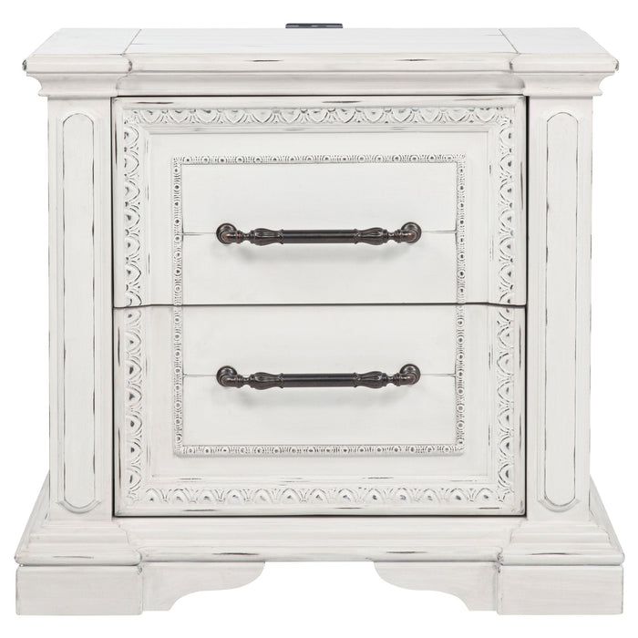 McKinney 2-drawer Nightstand with Dual USB Vintage White