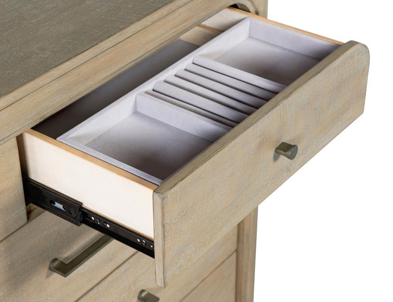 Solano 9-drawer Bedroom Dresser