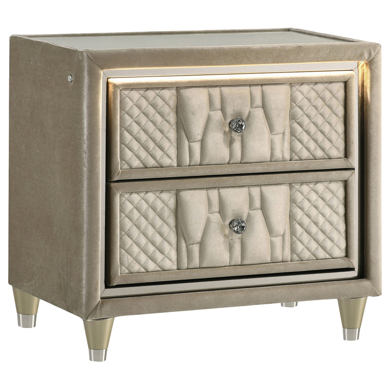 Lorient Bedroom Set Ivory and Camel