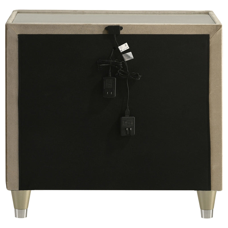 Mesa de Noche Lorient de 2 Cajones con LED y USB Color Marfil y Camel