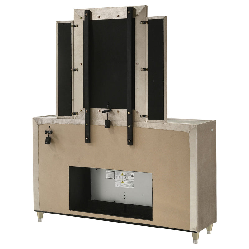 Cómoda con 8 cajones y espejo Lorient con LED Flame Box Color Marfil Camel