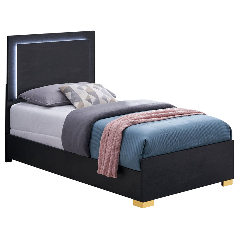 Cama con panel LED Marceline Wood