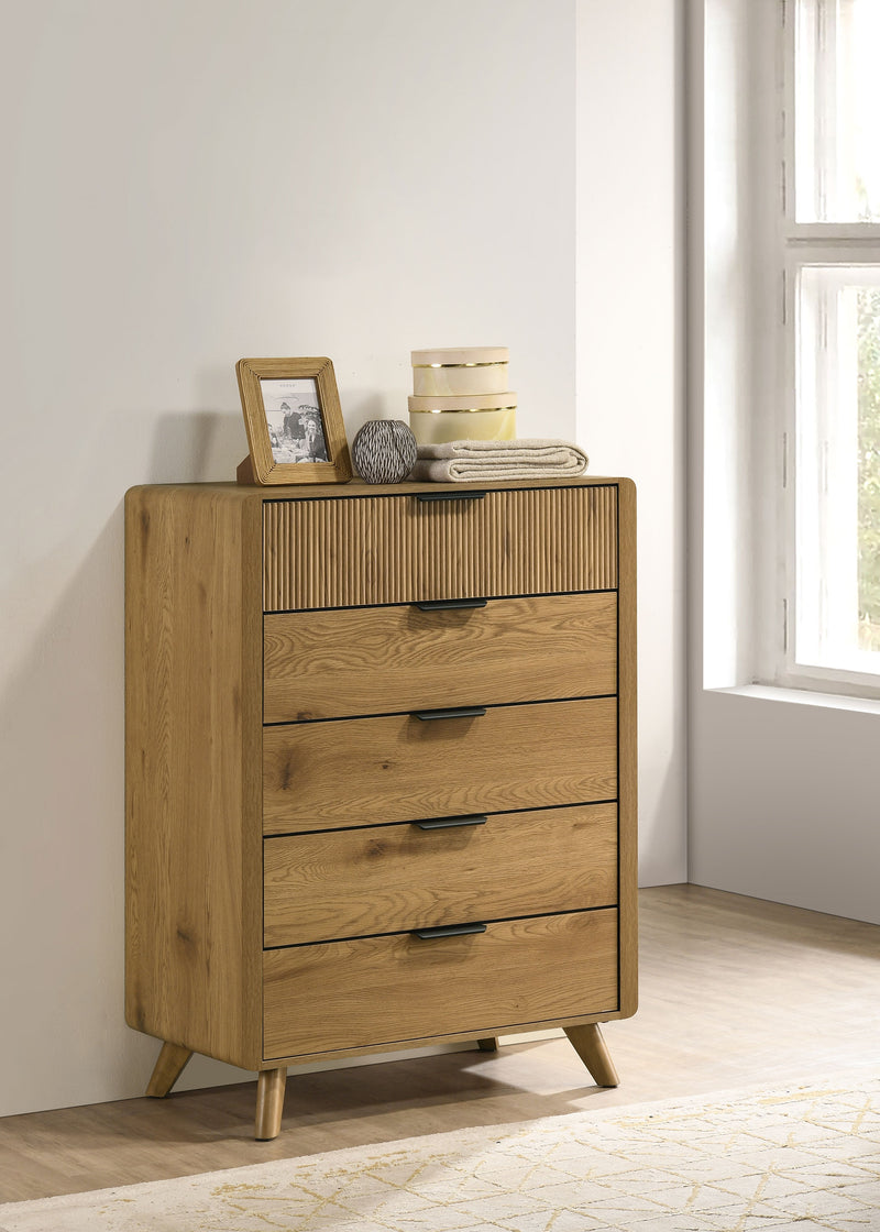 Cómoda de 5 cajones Bennett para dormitorio, roble claro