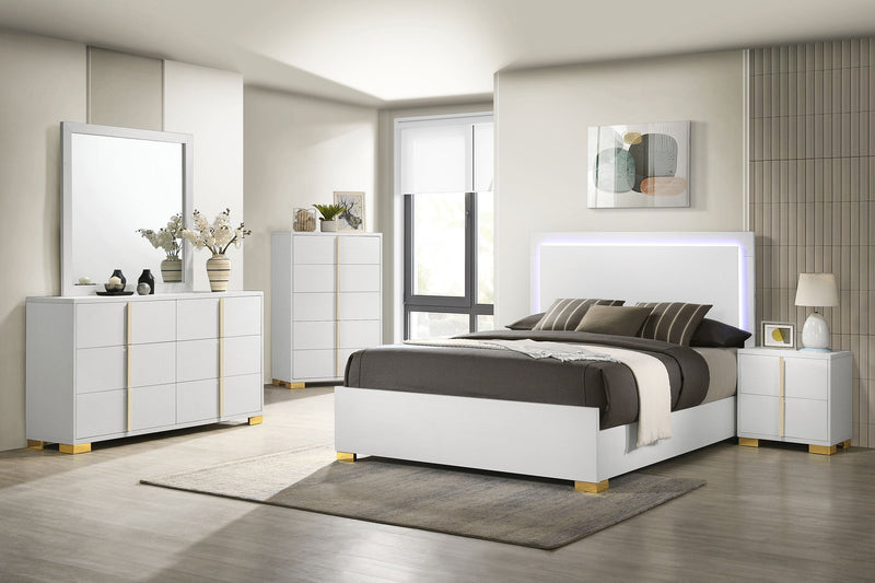Cama con panel LED Marceline Wood