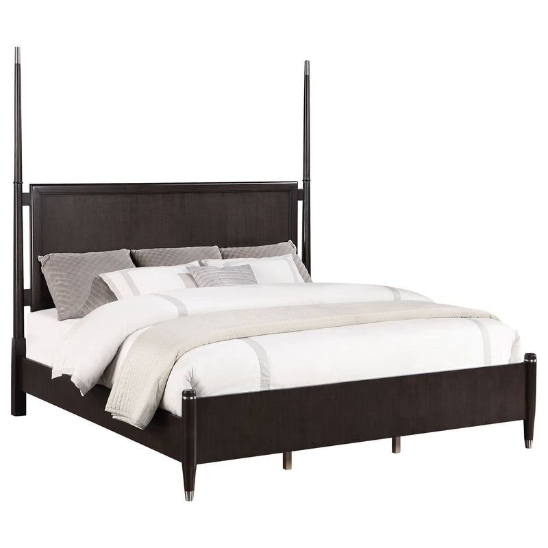 Cama con dosel Queen Emberlyn Wood, color marrón