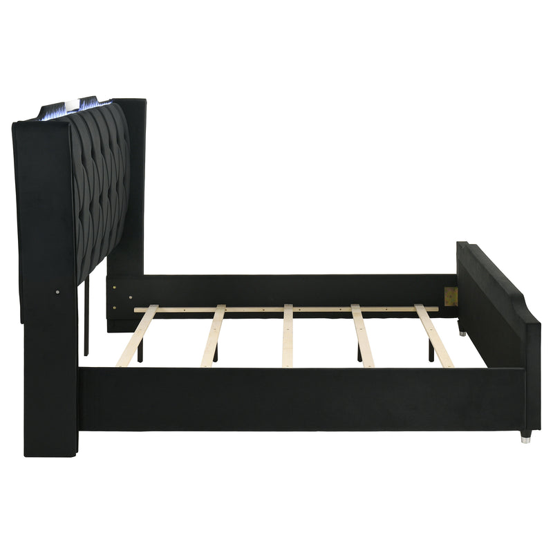 Cama tapizada Lorient LED, marfil y camel