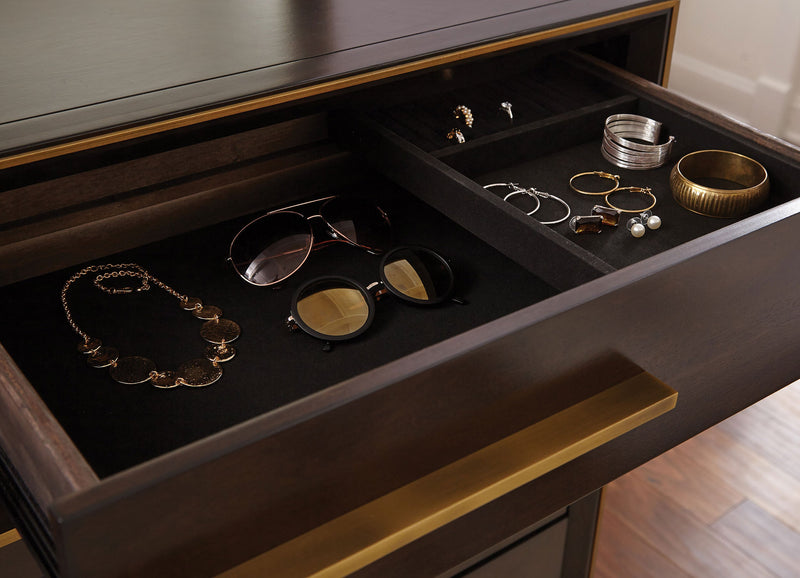 Durango 8-drawer Dresser