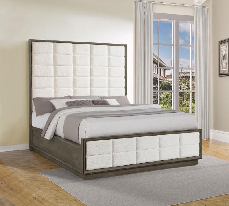 Durango 80-inch Panel Bed