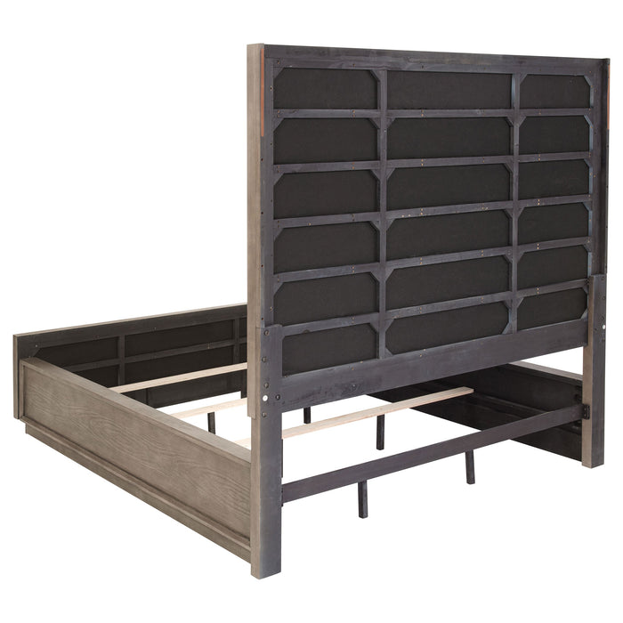 Durango 77-inch California King Panel Bed Smoked Peppercorn