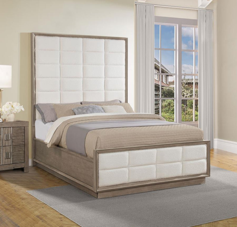 Durango 77-inch Panel Bed