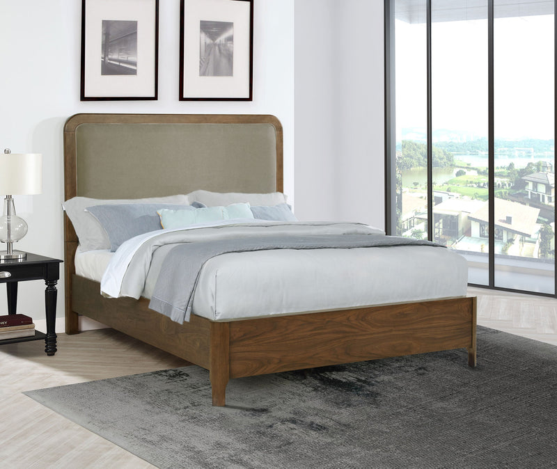 Cama tapizada con paneles Maderia de 57 pulgadas, Nogal