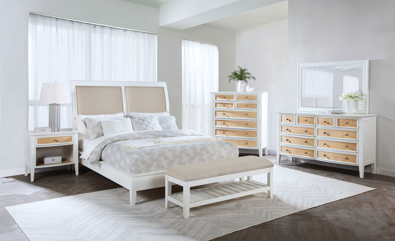 Cama tapizada con paneles Bexhill de 56 pulgadas