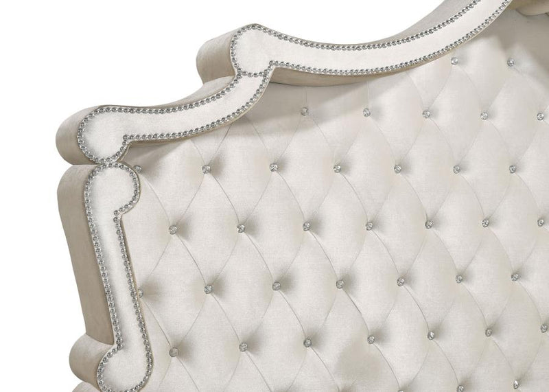 Antonella Bedroom Sets