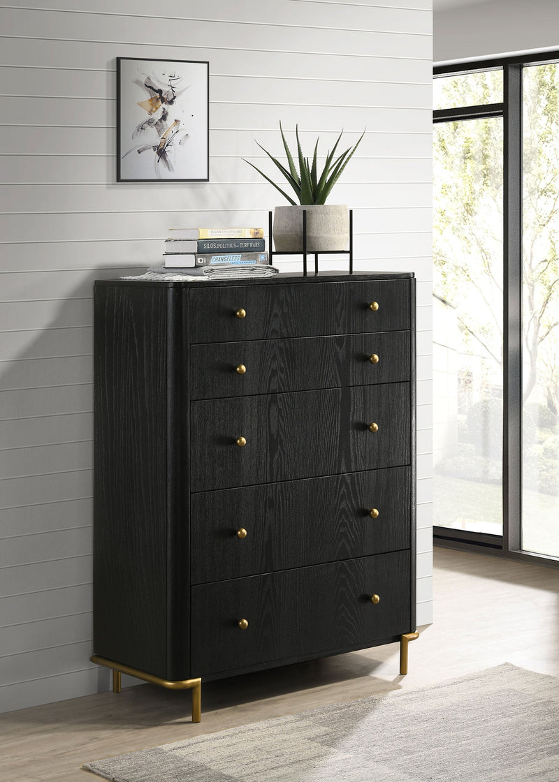 Cómoda de dormitorio Arini con 5 cajones