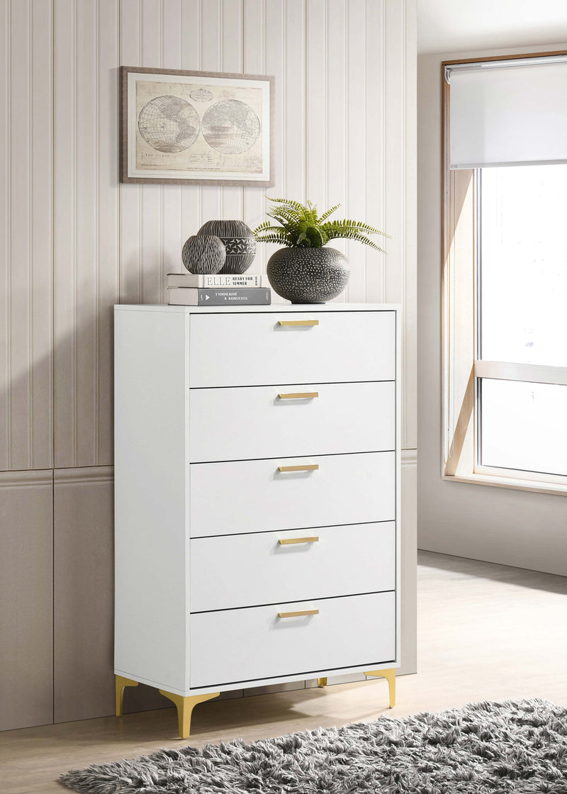 Cómoda de dormitorio Kendall de 5 cajones