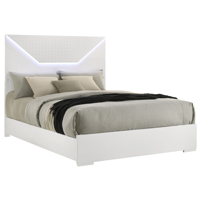 Cama con paneles LED Ives cabecero alto brillo