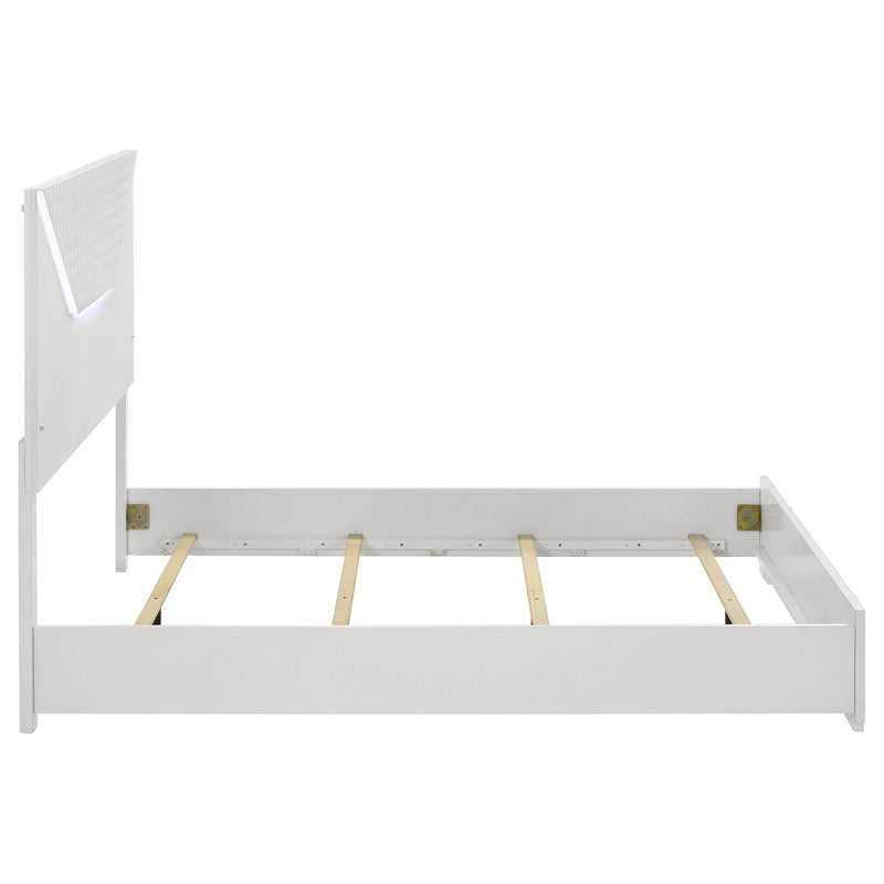 Cama con paneles LED Ives cabecero alto brillo