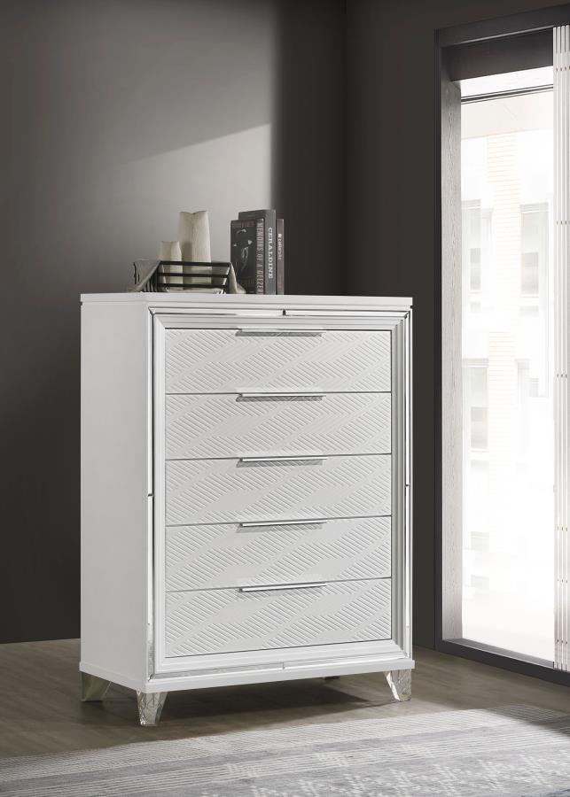 Cómoda de dormitorio de 5 cajones Marmore, blanca
