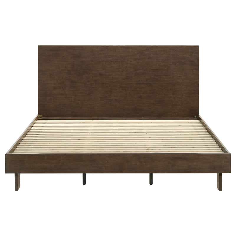 Cama con plataforma y panel Glenwood de 48 pulgadas, color marrón cálido