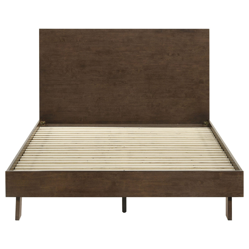 Cama con plataforma y panel Glenwood de 48 pulgadas, color marrón cálido
