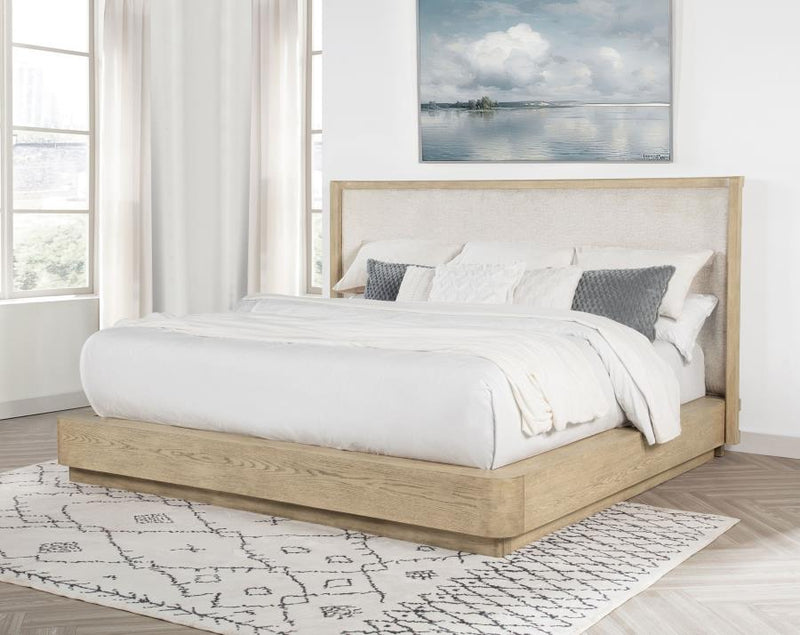 Kailani Cama con alas de 52 pulgadas, roble beige