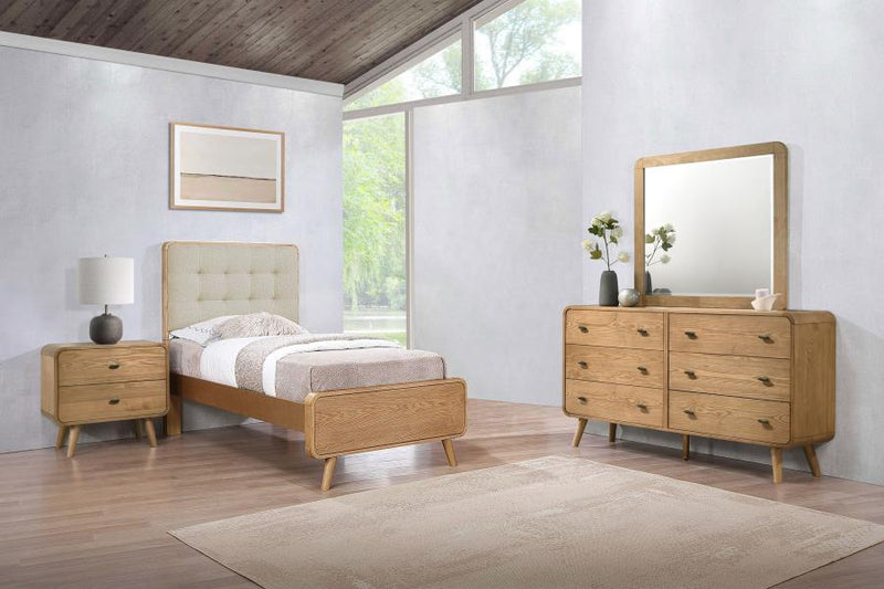 Robyn Bedroom Sets